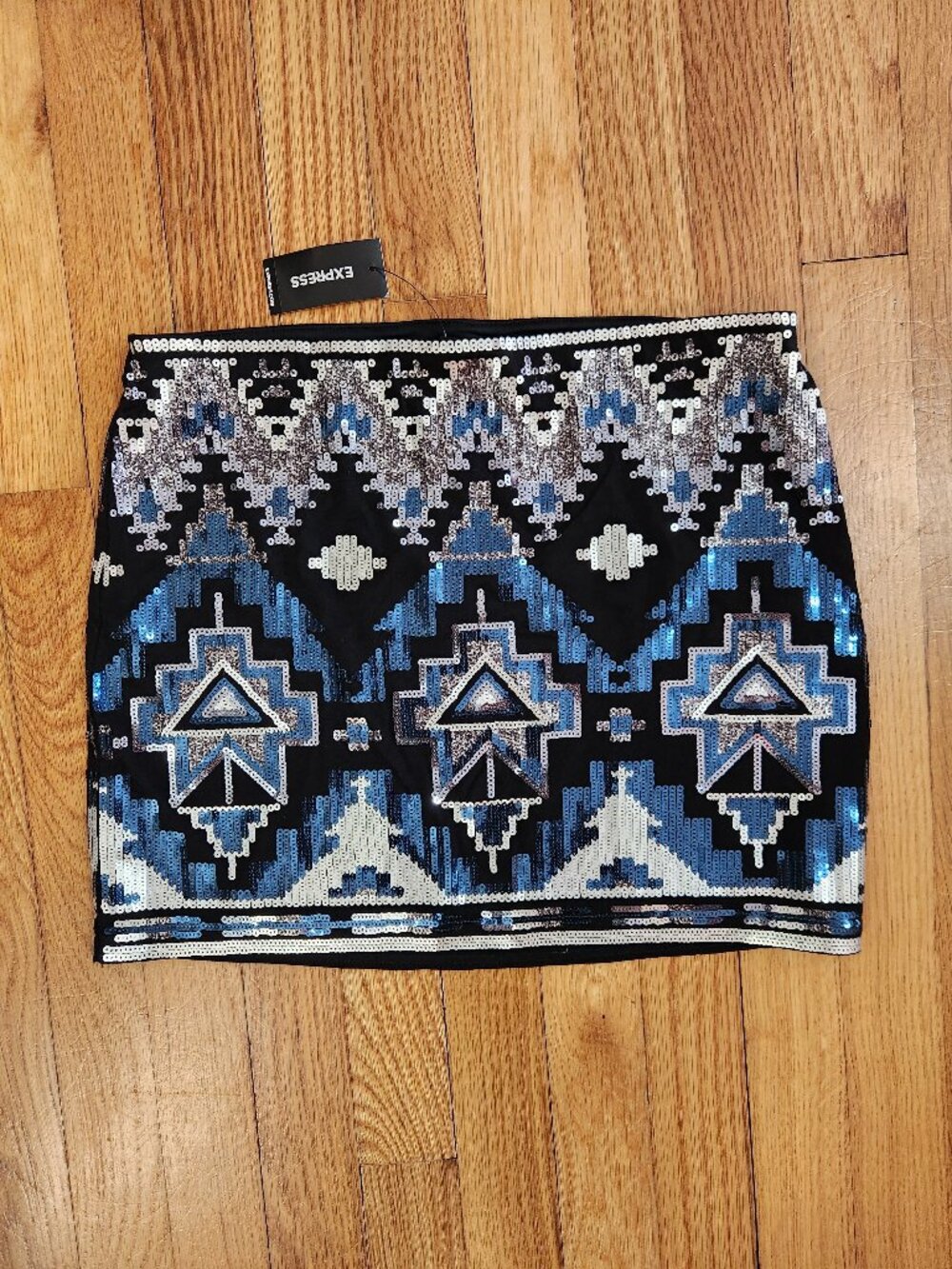 NWT Women's Express Aztec Sequin Mini Skirt w/ Geometric Pattern - XS